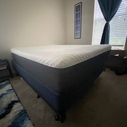 Bed Full Size With Steel Frame