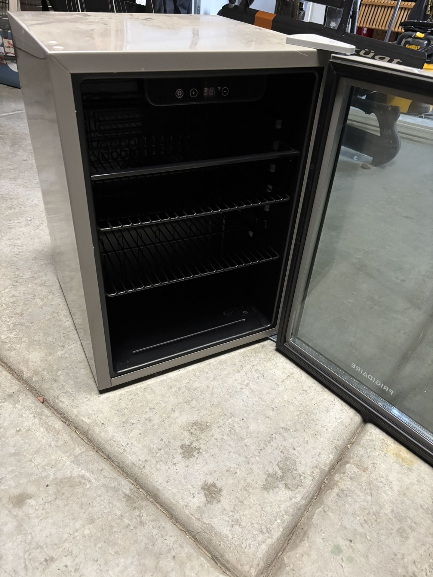 Mini Refrigerator 