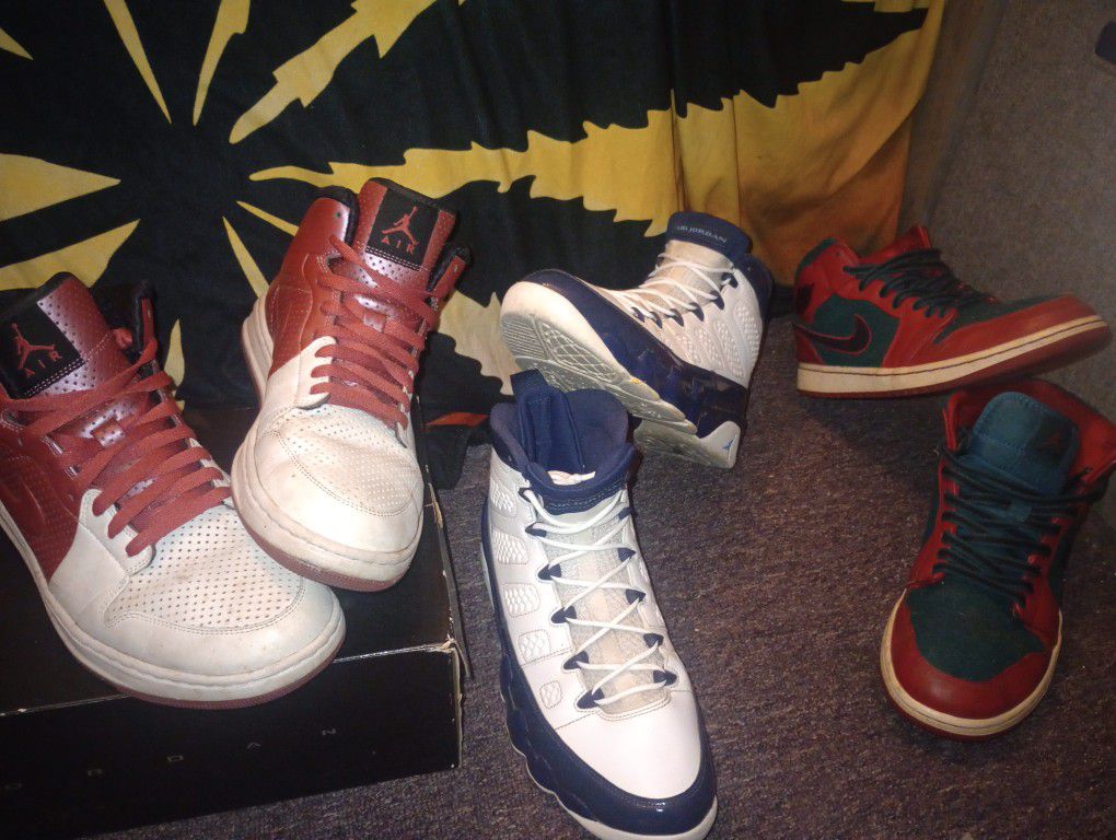 3 Pairs of Jordans