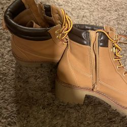 Ladies Shoes 