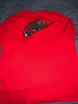 Nike Graphic T-Shirt Red