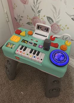 Fisher-Price Learn & Groove DJ Table