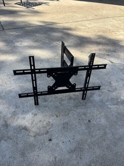 TV Mount 