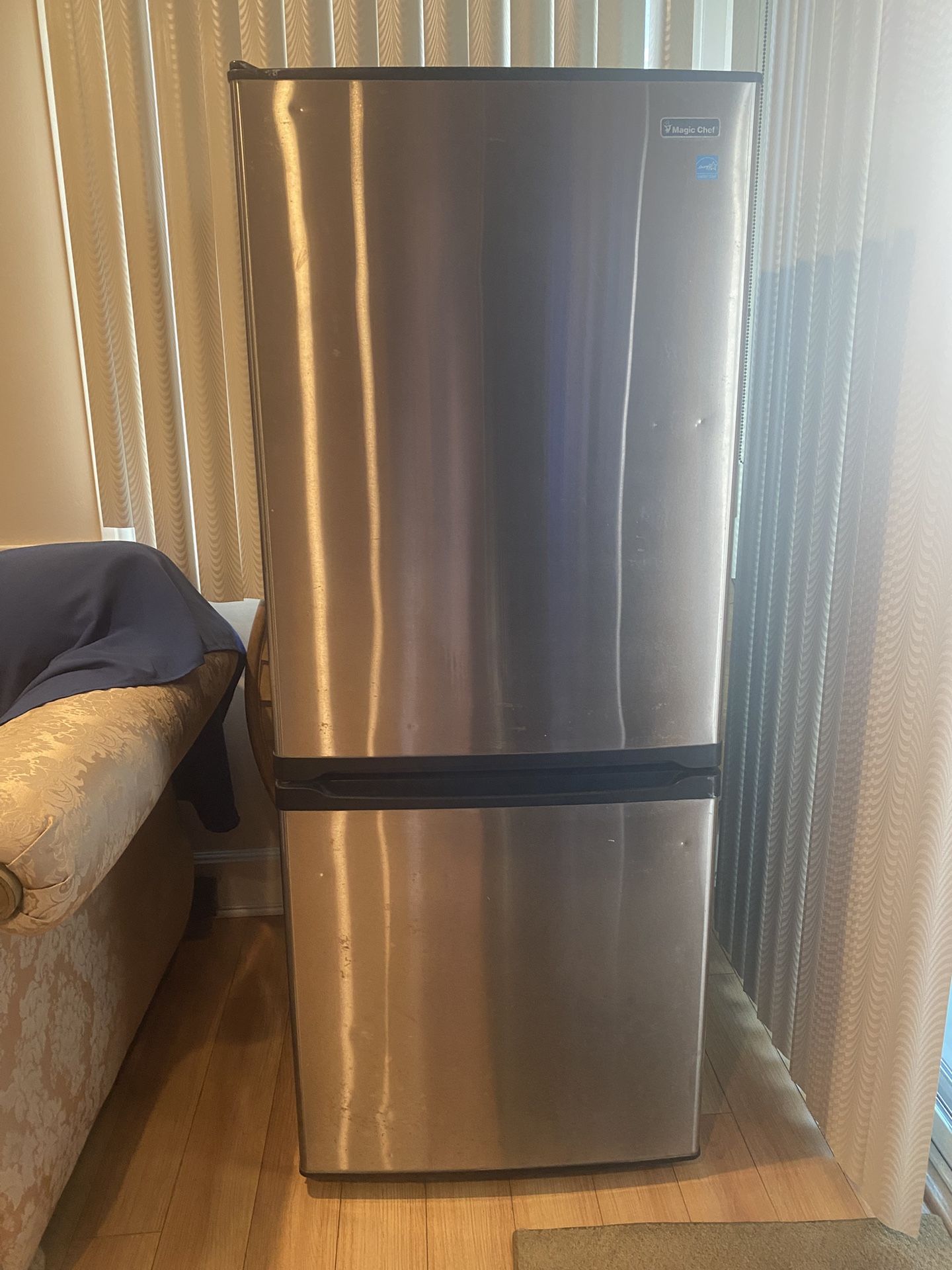 Magic Chef Fridge And Freezer