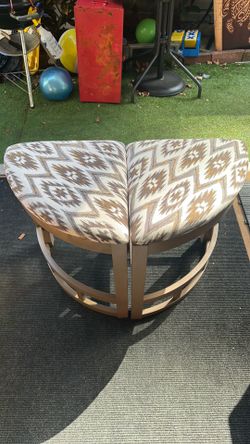 2 Stools