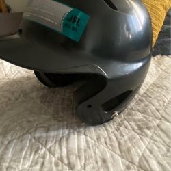 16 Baseball Helmets For Kids NEW