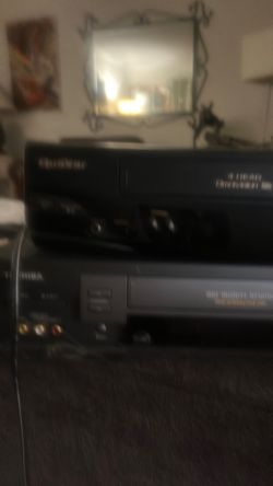 Toshiba &QUASAR