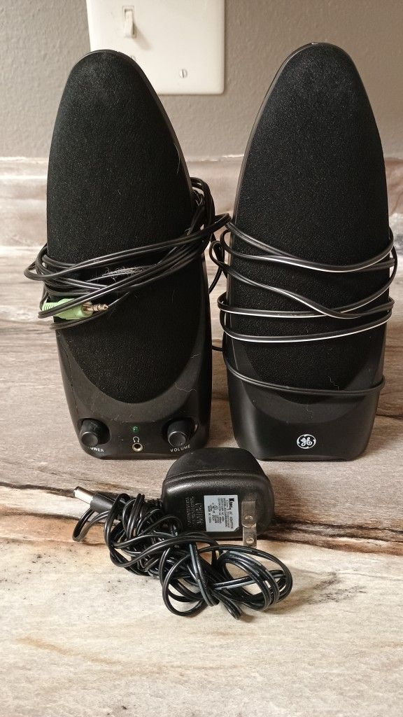 GE Computer Speakers 