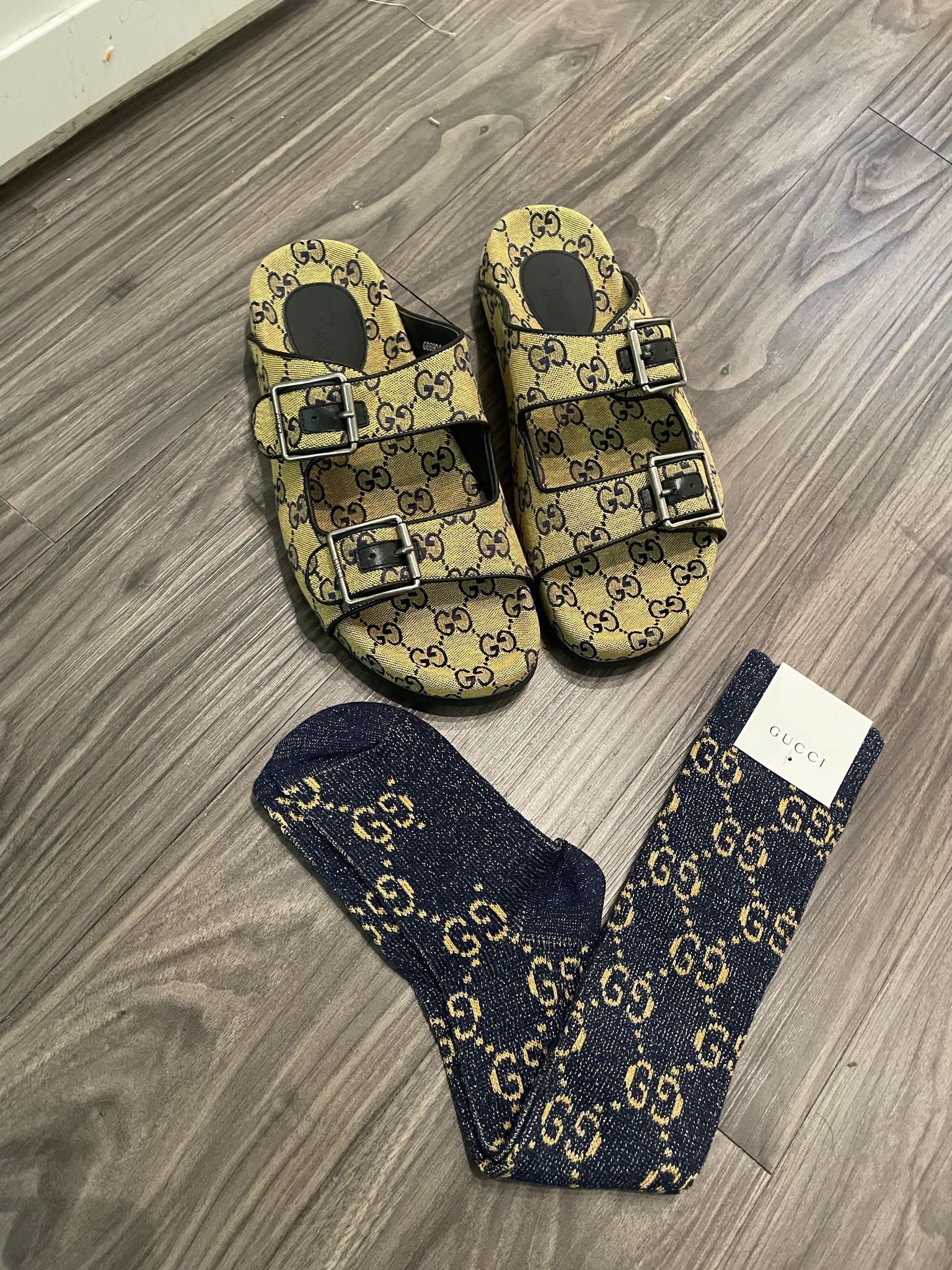 Gucci GG supreme sandals New