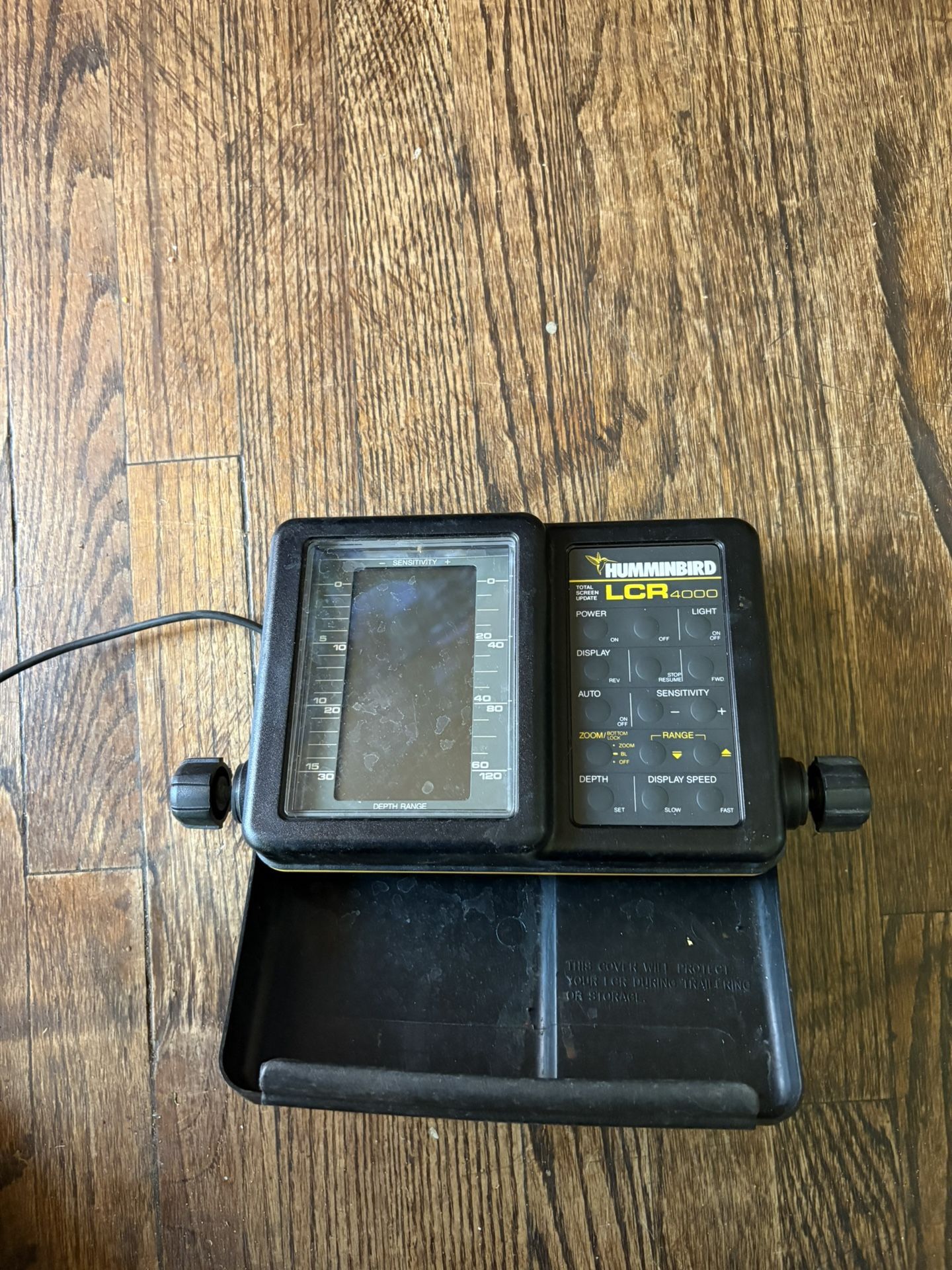 Hummingbird fish finder