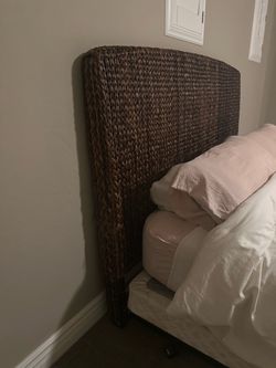 Kind size  head board