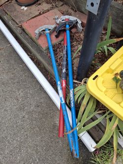 Three mc pipe Bendors