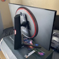 (Need gone ASAP) 32” LG Ultragear 2k 1440p 165hz gaming monitor