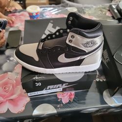Nike Air Jordan 1