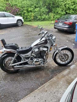 2004 Suzuki intruder 1400