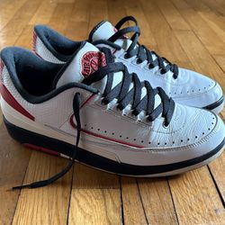 	Air Jordan 2 Retro Low Chicago Size 10 🔥 Clean