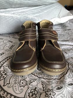 New-Nuevos Boy Shoes (Pecoso- from Mexico) Toddler Size 10 (17 1/2 in Mexico)