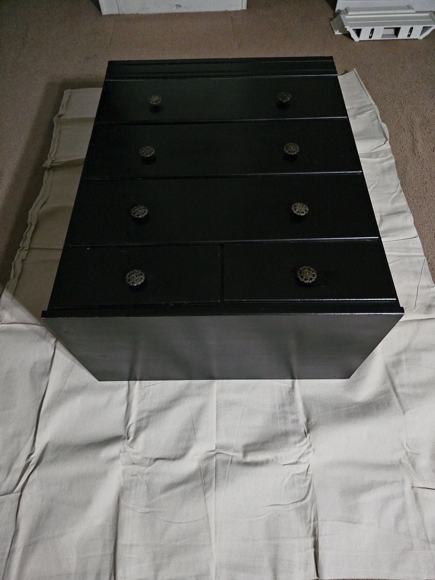 Black Queen Sleigh Bed And Chest