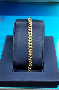 Cuban Link Bracelet - Yellow Gold 10k (.417) 10.3 grams 10 inch