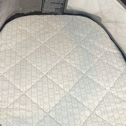 Pack and play bassinet