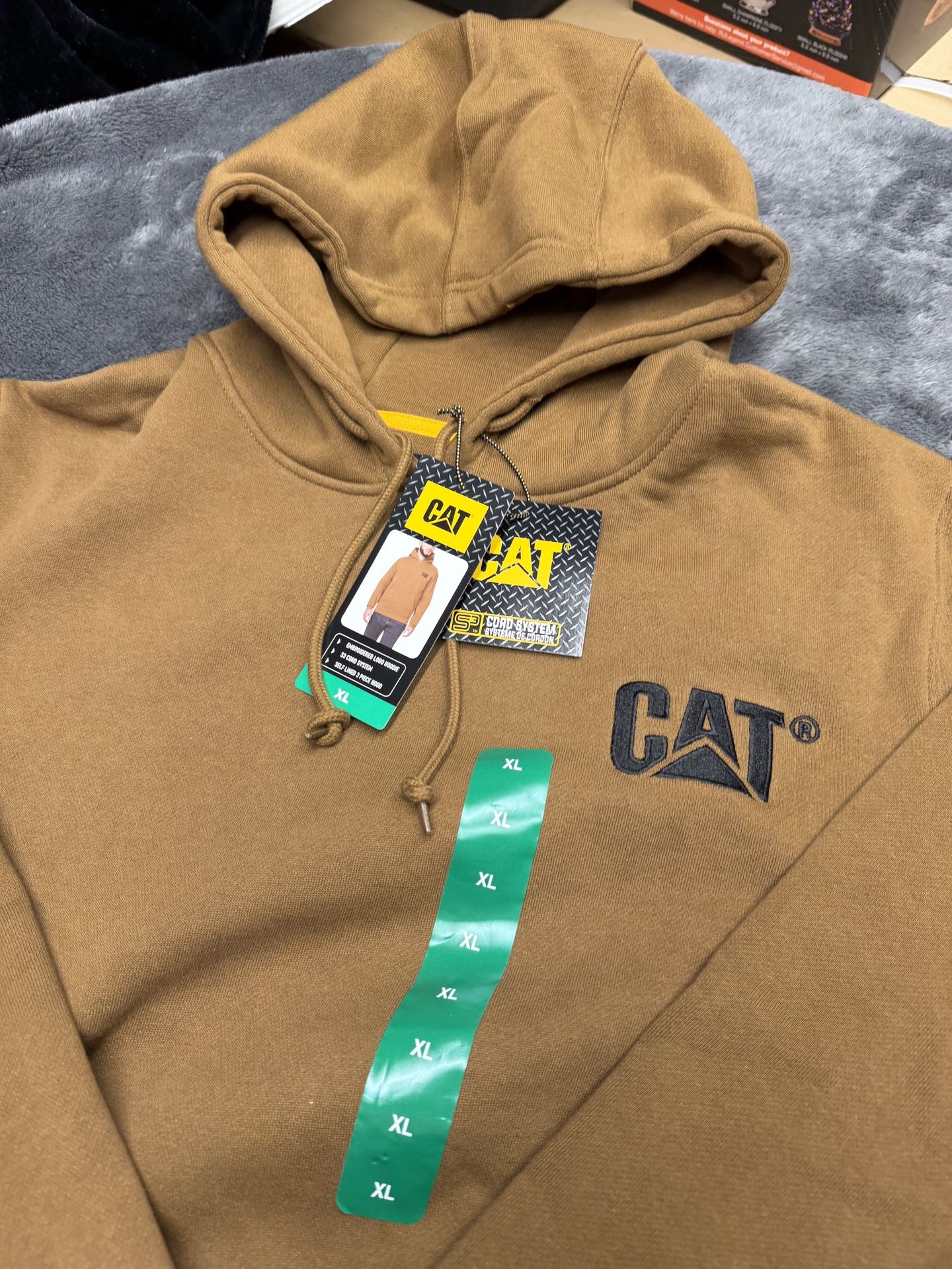 NEW Tan Caterpillar Men’s XL Hoodie!  