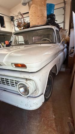 1963 Chevrolet C10 Shortbed Fleetside 292 inline six three on the tree