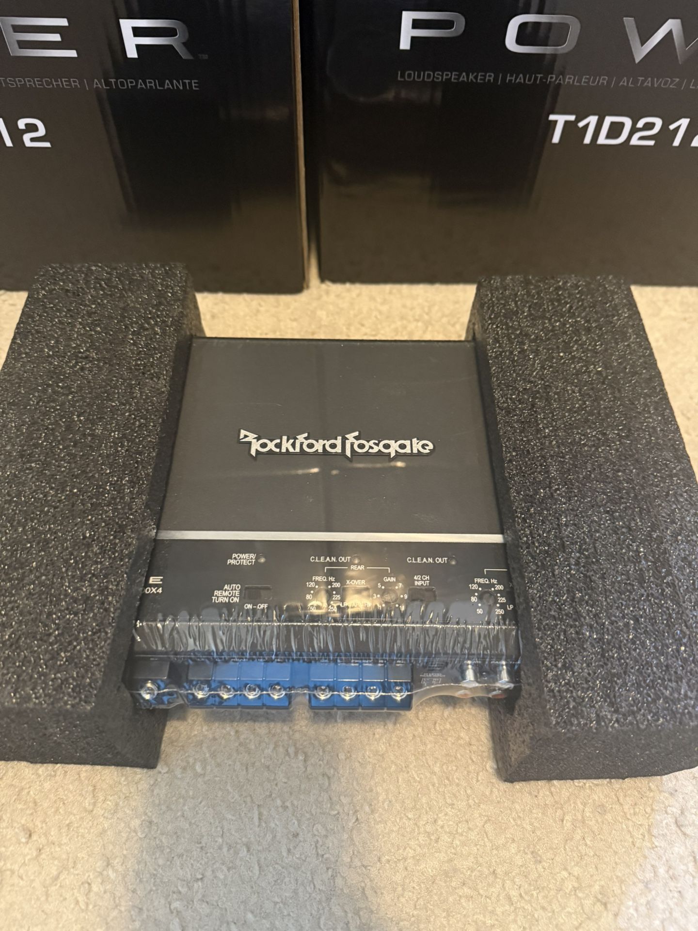 Rockford Fosgate Amp