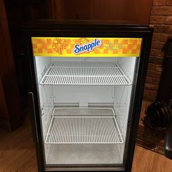 True Refrigerator GDM-07