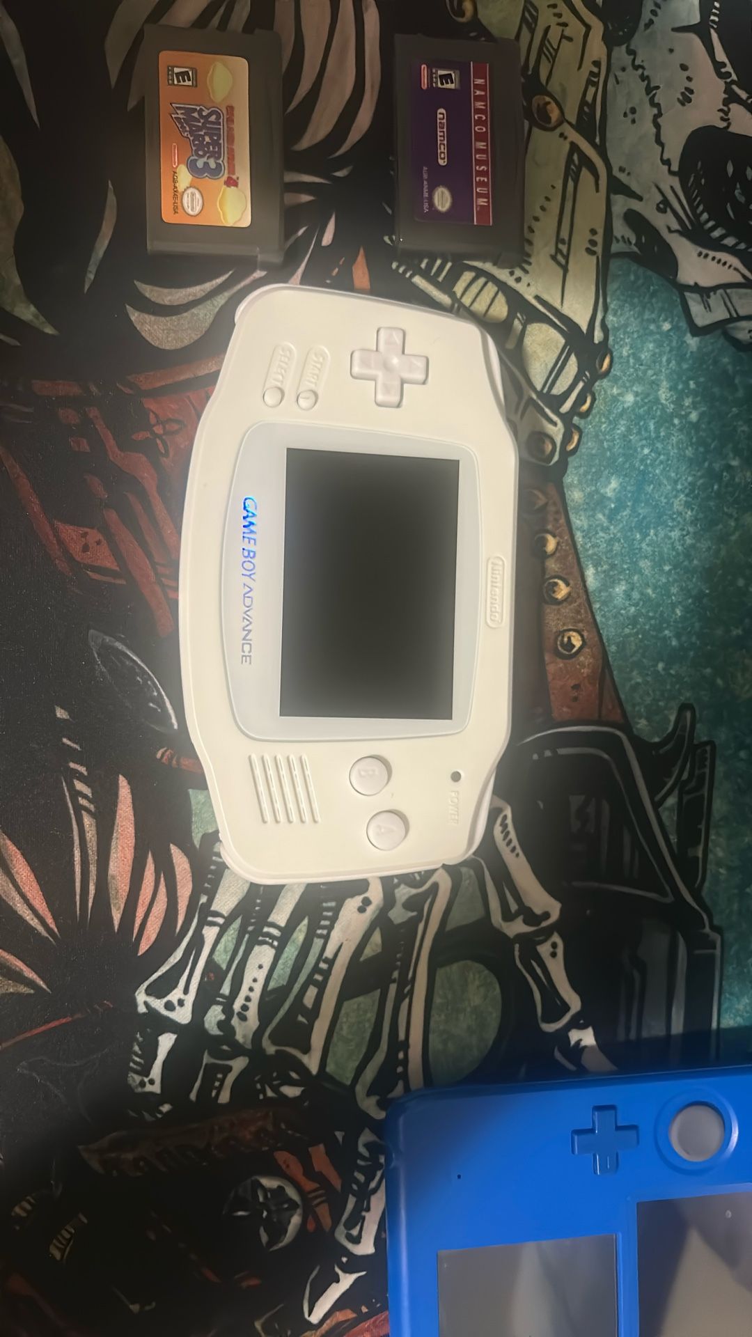 Custom GameBoyAdvance With 2 Games