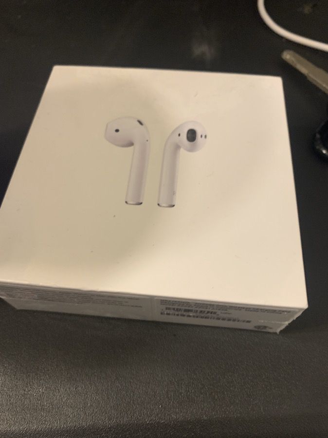 BRAND NEW APPLE AIRPODS 2