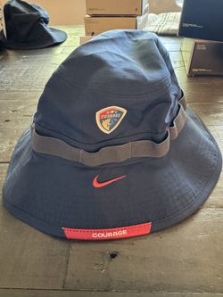 Nike Courage Bucket Hat