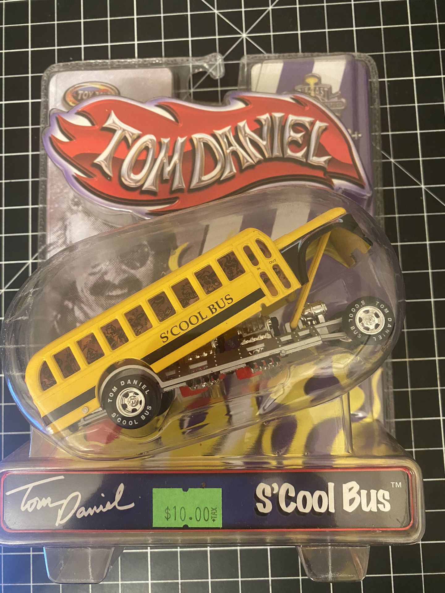 New In Box Tom Daniels S’Cool Bus 1/43 Scale Die cast Toy Zone Collectible