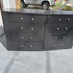 BLACK DRESSER 8 Drawers 