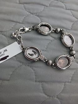 BRAND NEW BRIGHTON PHOTOS BRACELET......😁😊😍