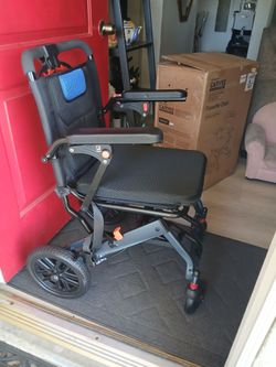 Transfer wheel chair