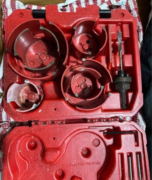 Milwaukee 10 piece Big Hawg Hole Cutter Kit
