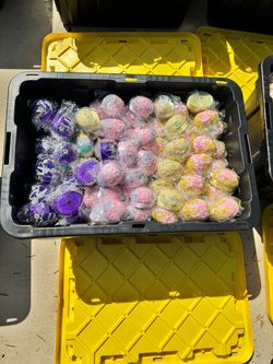 HOLIDAY EGGS