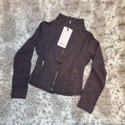 Lululemon Define Cropped Jacket *Nulu in Gray With Gold Zippers
