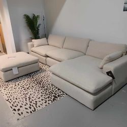 AP🎉 3 Piece Cloud Sectional, Ultra Comfy// Financing & Delivery 