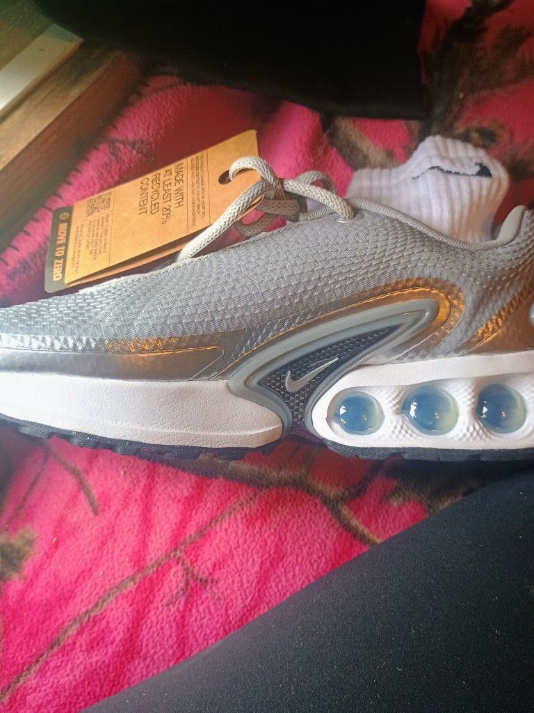 Men Nike Shoes
