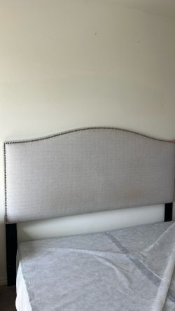 Headboard 