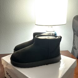 Women’s Cozy Ankle Boots