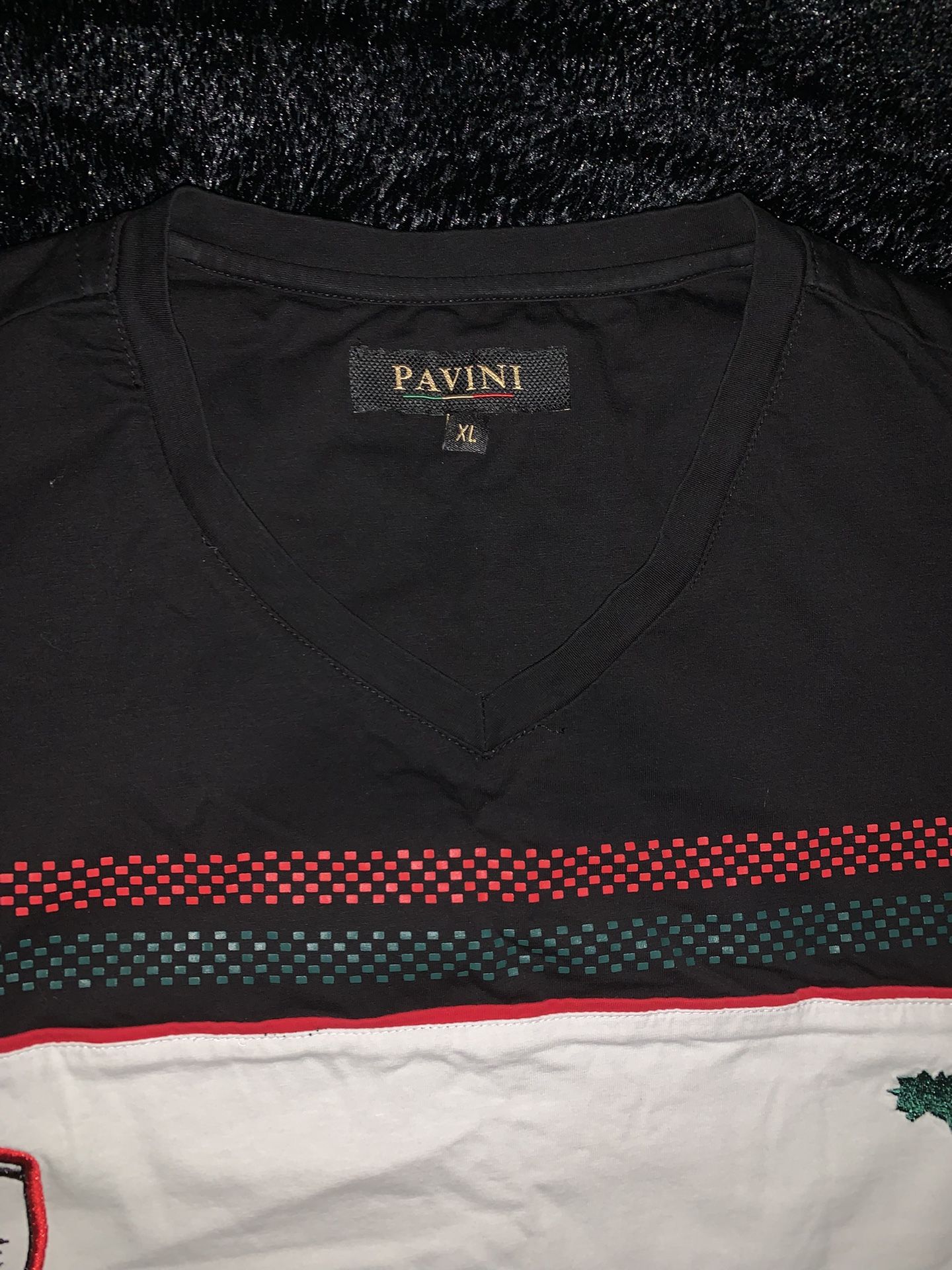 pavini V neck tee