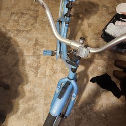 Bike Beach Crozer 24inch LAJOLLA ALUMINUM CLASSIC NEW TIRES AND TUBES WORK PERFECT EVERYTHING IS GOOD LIKE NEW 