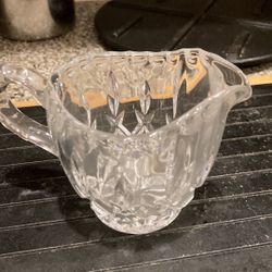 Crystal creamer cup