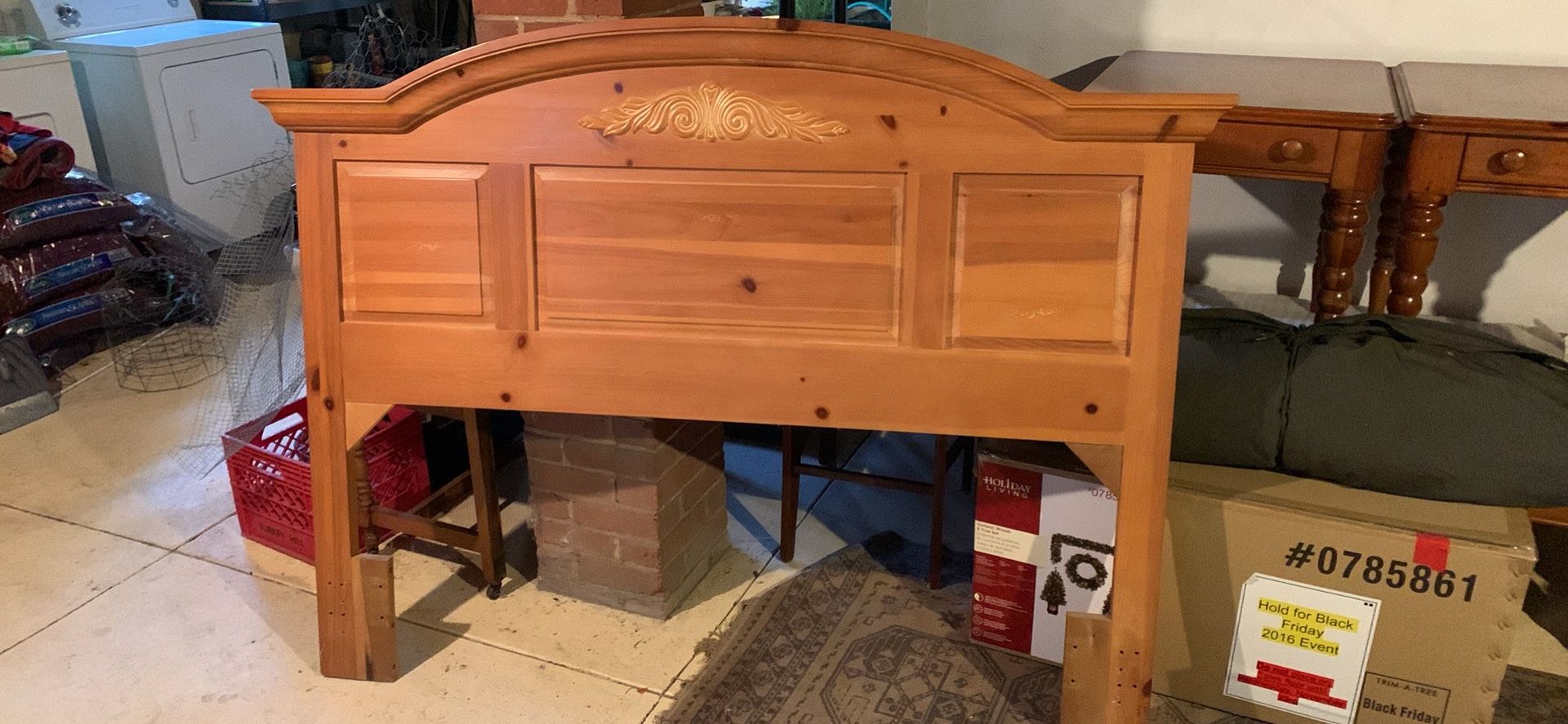 Full/queen Head Board