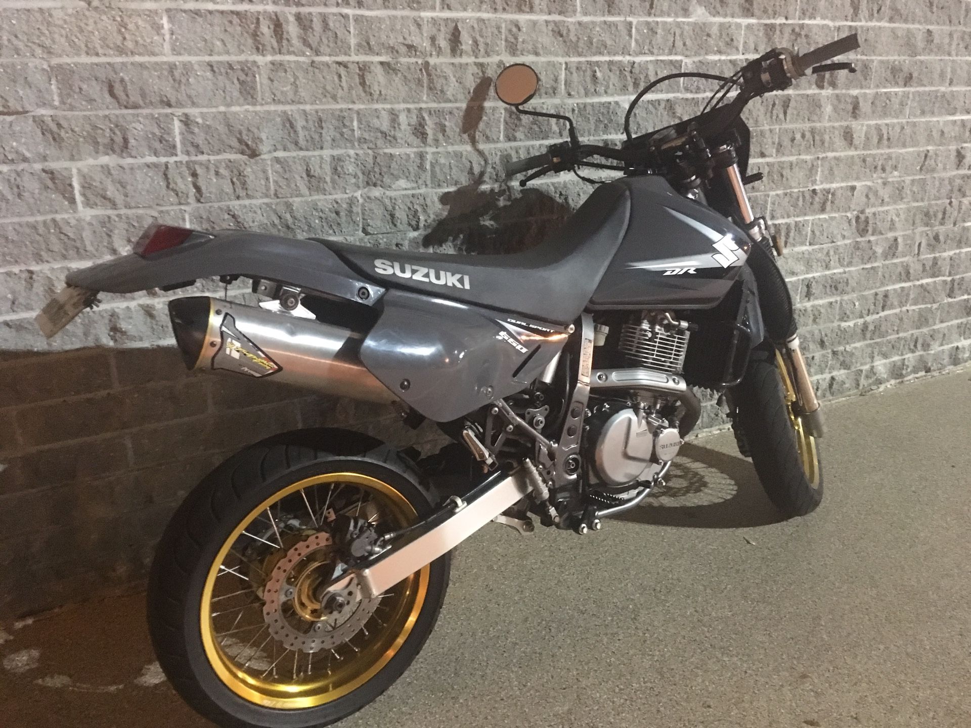 Street legal supermoto/enduro Suzuki DR650
