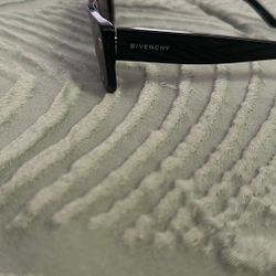 GIVENCHY SUNGLASSES