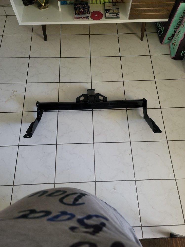 Photo BRAND NEW TRAILER HITCH For 2020 FORD ESCAPE