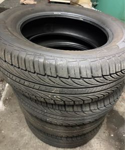 Set (4) 225/65/R17 General